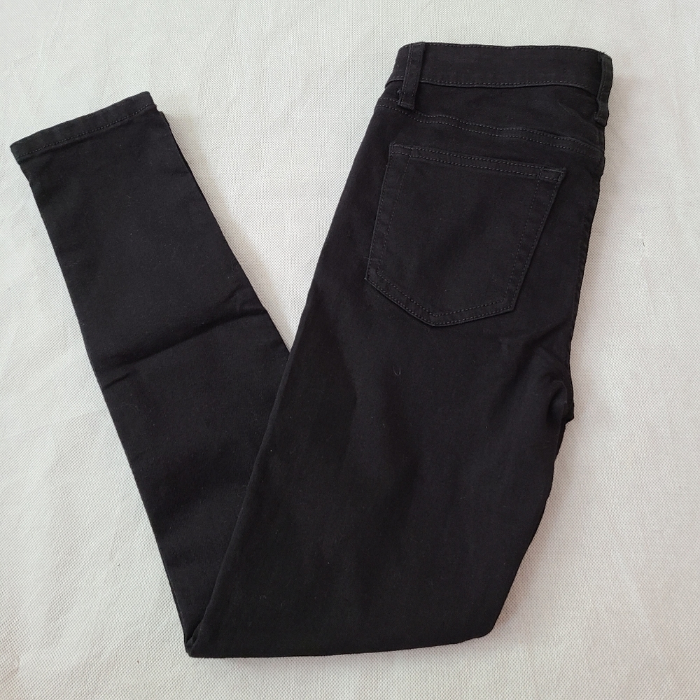 SOLD!!BCBGMaxazria Naomi high rise skinny black jean - Picture 3 of 6